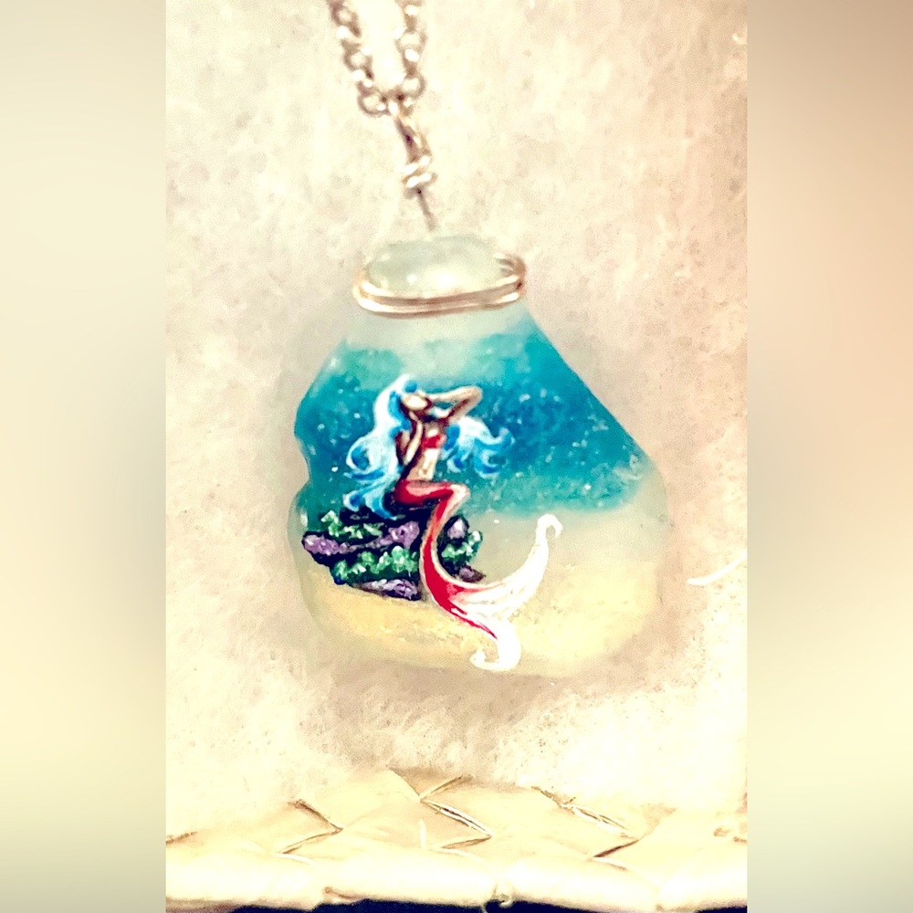Beautiful 925 Sterling silver sea glass, hand painted mermaid from Hawaii
